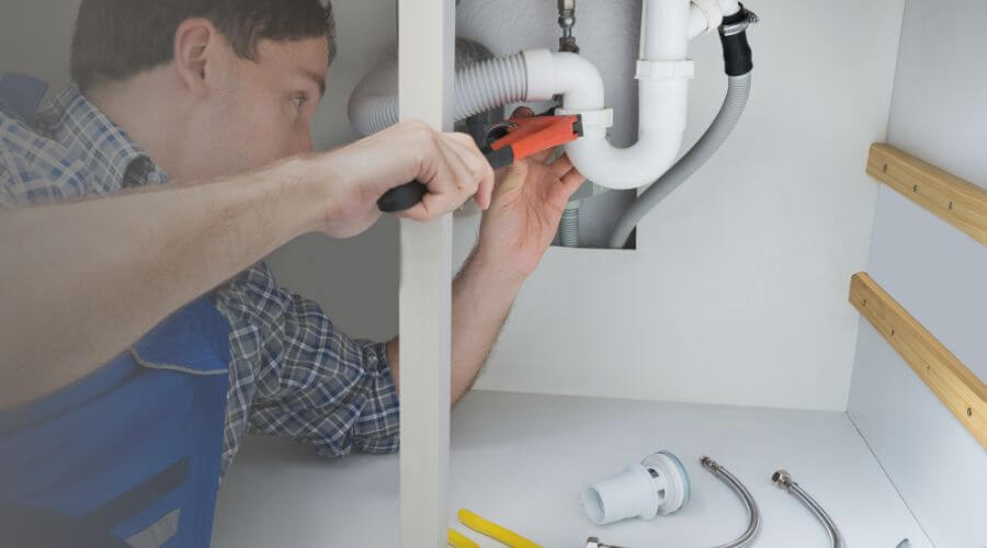 Professional emergency plumbing in Weatherby, MO